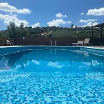 Rosa Vila Canicattini Bagni