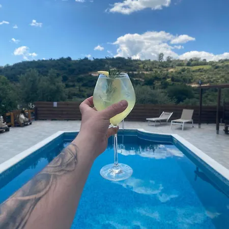 Villa Rosa